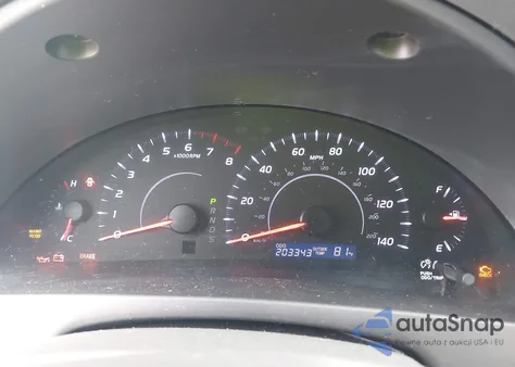 2010 Toyota Camry Le z USA, uszkodzony, nr VIN 4T1BF3EK7AU543080